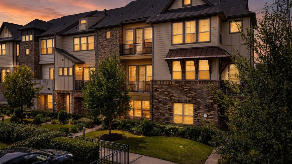 18309 Crystal Knoll Drive, Cypress, TX 77433