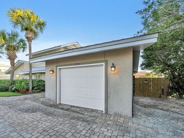 524 Vera Cruz Drive, Destin, FL 32541
