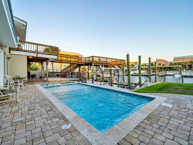 524 Vera Cruz Drive, Destin, FL 32541