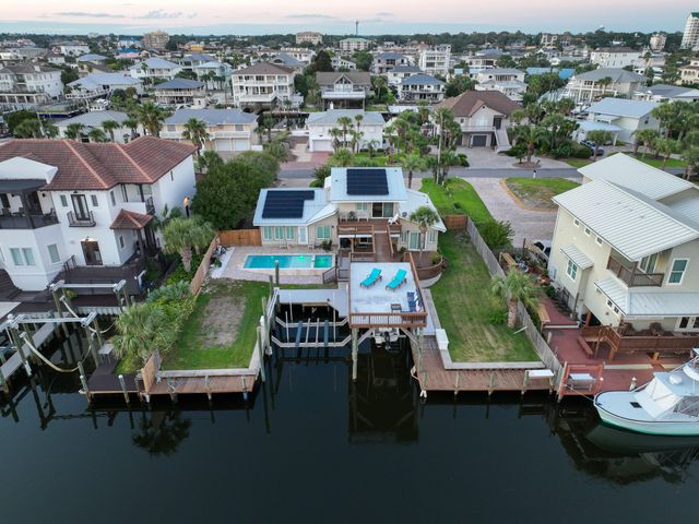 524 Vera Cruz Drive, Destin, FL 32541