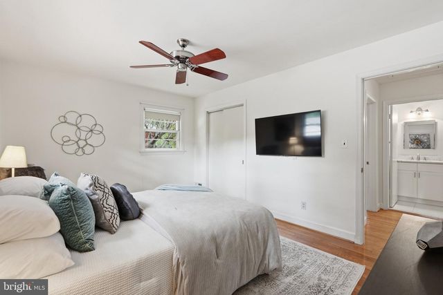 601 RANDOLPH ST, Falls Church, VA 22046