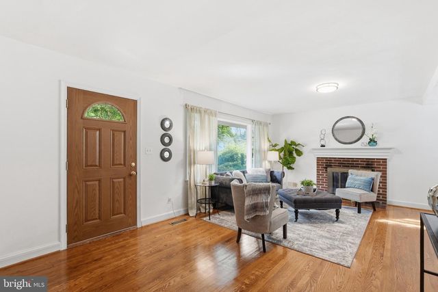 601 RANDOLPH ST, Falls Church, VA 22046