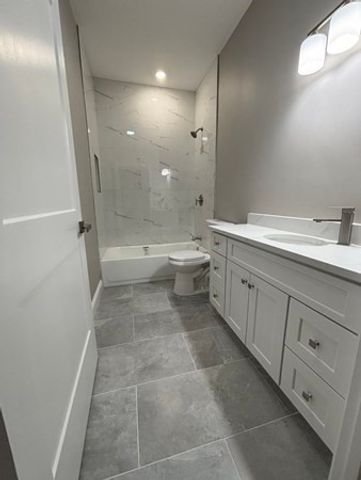 13 Nahant Street 4B, Lynn, MA 01902