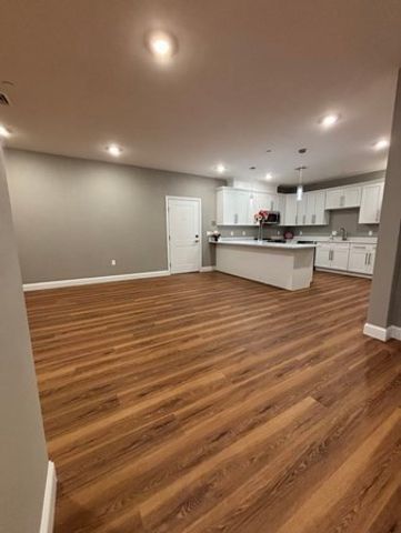 13 Nahant Street 4B, Lynn, MA 01902