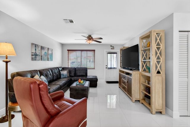 1255 NW 44th Street, Deerfield Beach, FL 33064