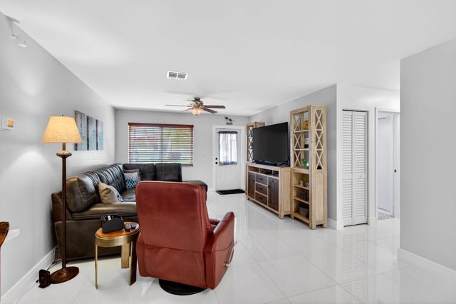 1255 NW 44th Street, Deerfield Beach, FL 33064