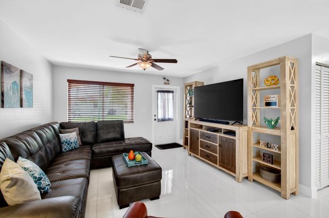 1255 NW 44th Street, Deerfield Beach, FL 33064