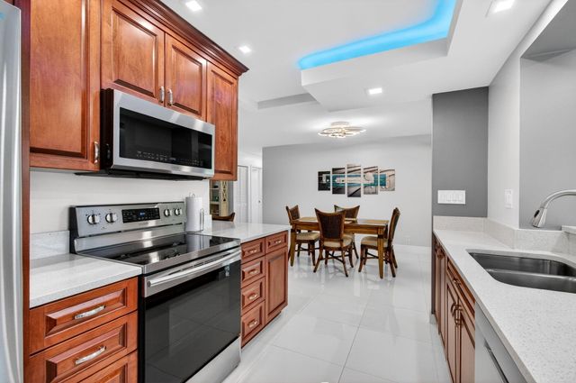 1255 NW 44th Street, Deerfield Beach, FL 33064