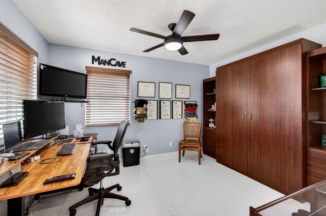 1255 NW 44th Street, Deerfield Beach, FL 33064