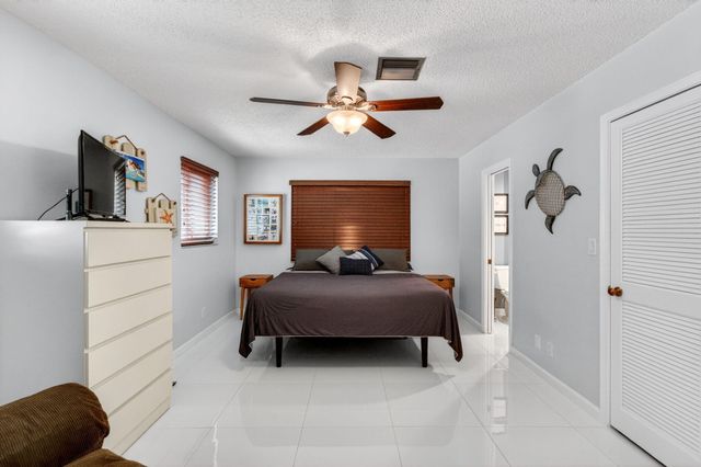 1255 NW 44th Street, Deerfield Beach, FL 33064