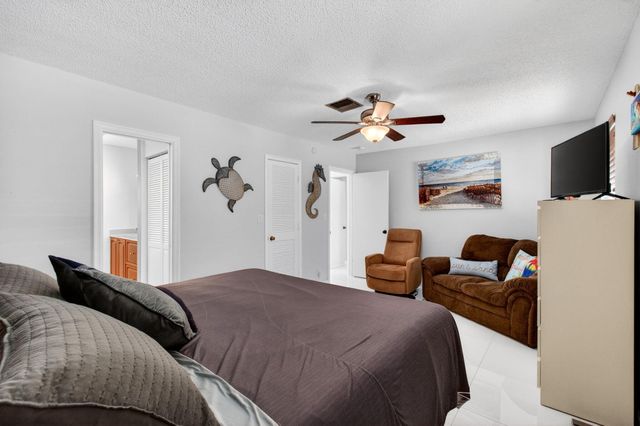 1255 NW 44th Street, Deerfield Beach, FL 33064