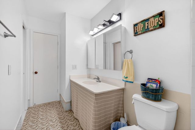 1255 NW 44th Street, Deerfield Beach, FL 33064