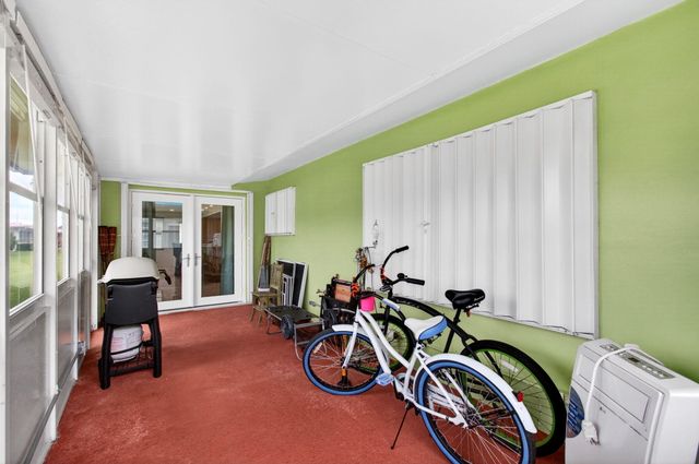 1255 NW 44th Street, Deerfield Beach, FL 33064