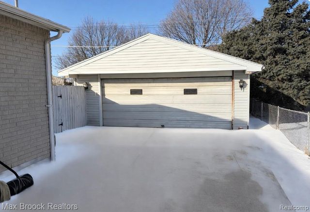 8223 San Marco Boulevard, Sterling Heights, MI 48313