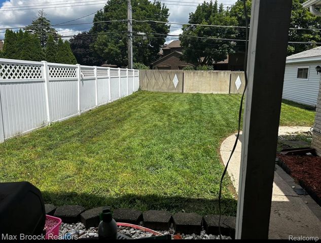 8223 San Marco Boulevard, Sterling Heights, MI 48313