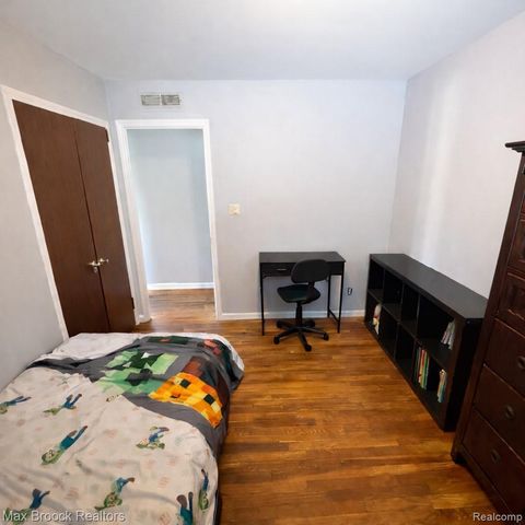 8223 San Marco Boulevard, Sterling Heights, MI 48313