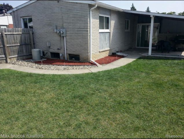 8223 San Marco Boulevard, Sterling Heights, MI 48313