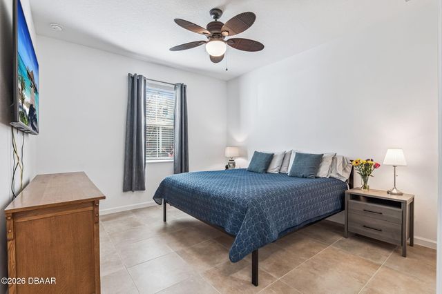 189 Hang Loose Way, Daytona Beach, FL 32124