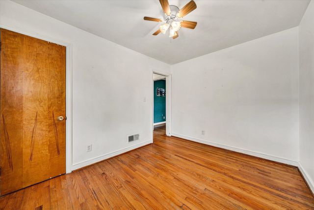 1150 Starmount AVE, Roanoke, VA 24019