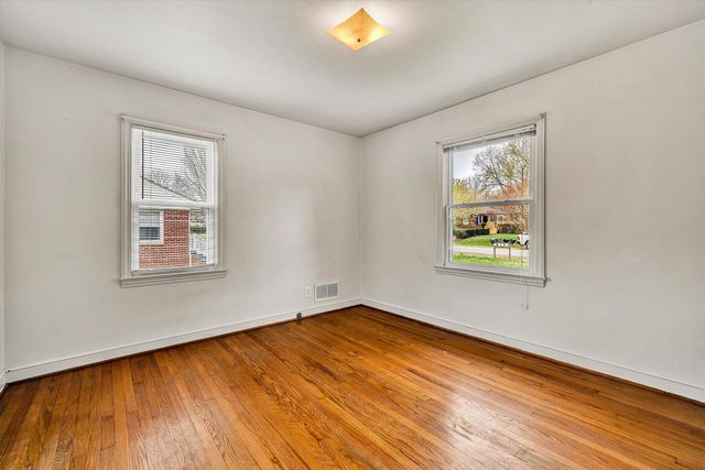 1150 Starmount AVE, Roanoke, VA 24019