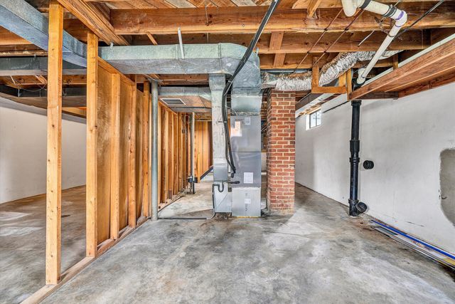 1150 Starmount AVE, Roanoke, VA 24019