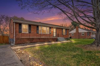 1150 Starmount AVE, Roanoke, VA 24019