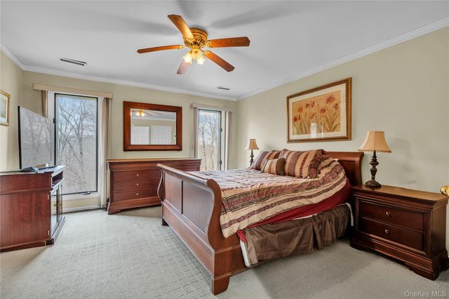 172 Ridgeview Lane, Yorktown Heights, NY 10598