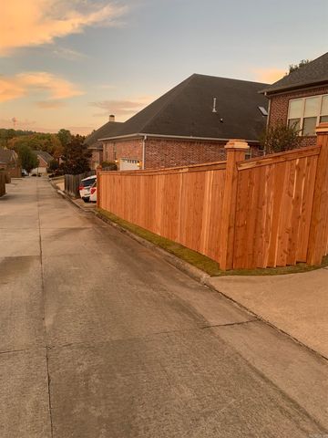 14 Bristol Court, Little Rock, AR 72211