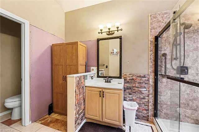 4008 Deerfield Street, High Point, NC 27265