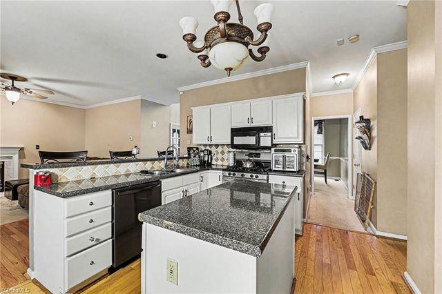 4008 Deerfield Street, High Point, NC 27265