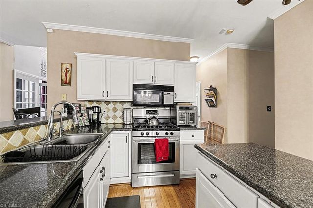 4008 Deerfield Street, High Point, NC 27265