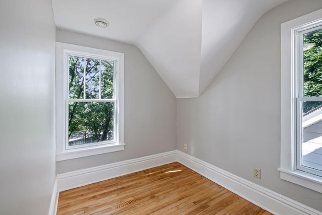 320 Michigan Street, Saint Paul, MN 55102