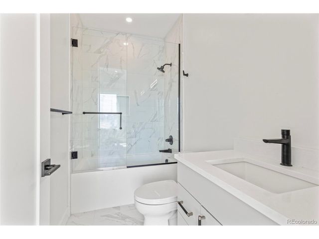 1615 S Franklin St, Denver, CO 80210