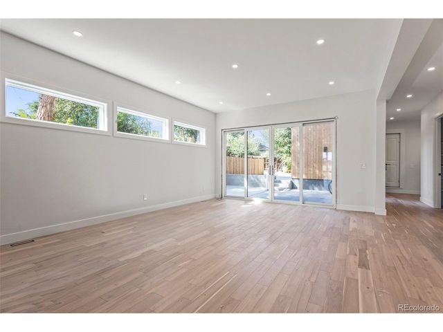 1615 S Franklin St, Denver, CO 80210