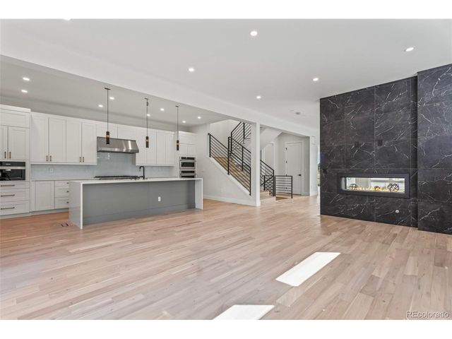1615 S Franklin St, Denver, CO 80210