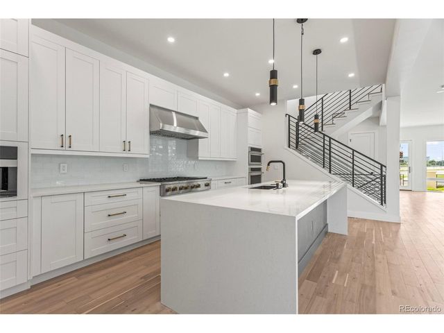 1615 S Franklin St, Denver, CO 80210