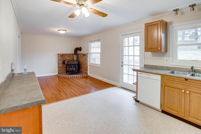 9552 BIRMINGHAM DR, Manassas, VA 20111