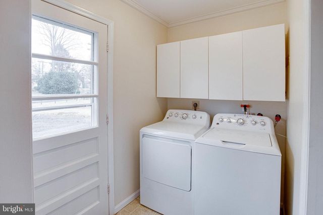 9552 BIRMINGHAM DR, Manassas, VA 20111