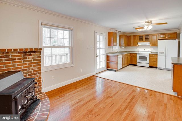 9552 BIRMINGHAM DR, Manassas, VA 20111