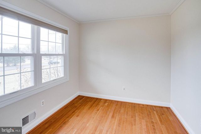 9552 BIRMINGHAM DR, Manassas, VA 20111