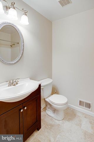 9552 BIRMINGHAM DR, Manassas, VA 20111