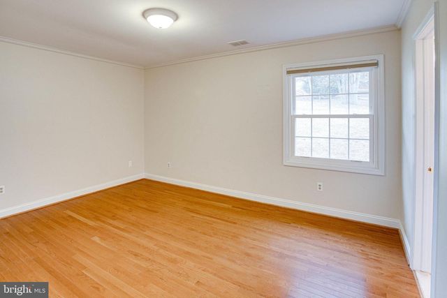 9552 BIRMINGHAM DR, Manassas, VA 20111
