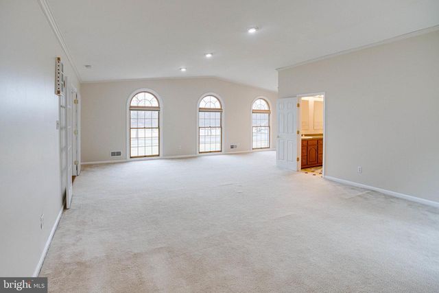 9552 BIRMINGHAM DR, Manassas, VA 20111