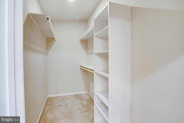 9552 BIRMINGHAM DR, Manassas, VA 20111