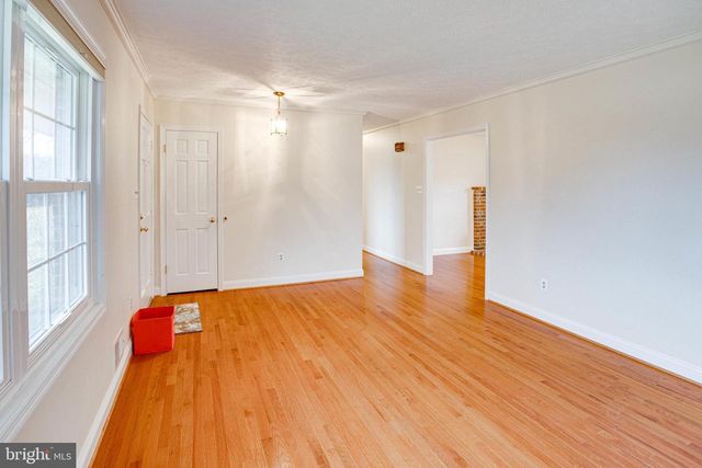 9552 BIRMINGHAM DR, Manassas, VA 20111