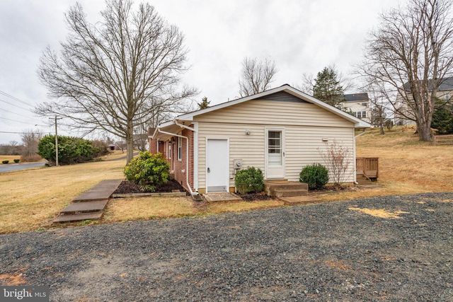 9552 BIRMINGHAM DR, Manassas, VA 20111