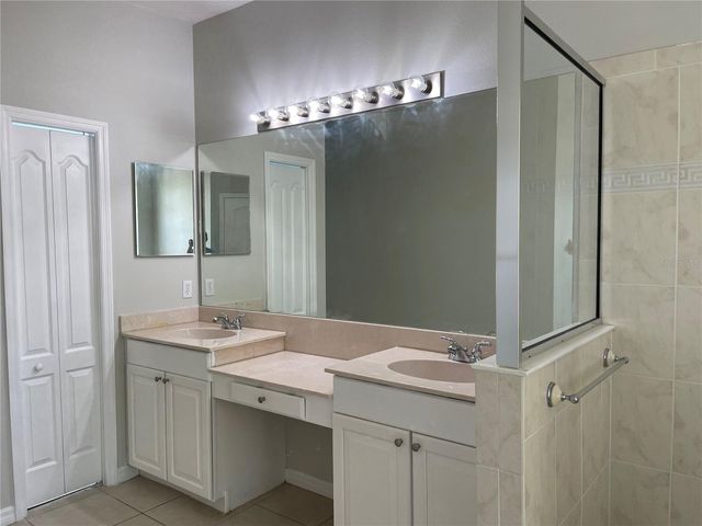 6119 PALOMINO CIRCLE, Bradenton, FL 34201