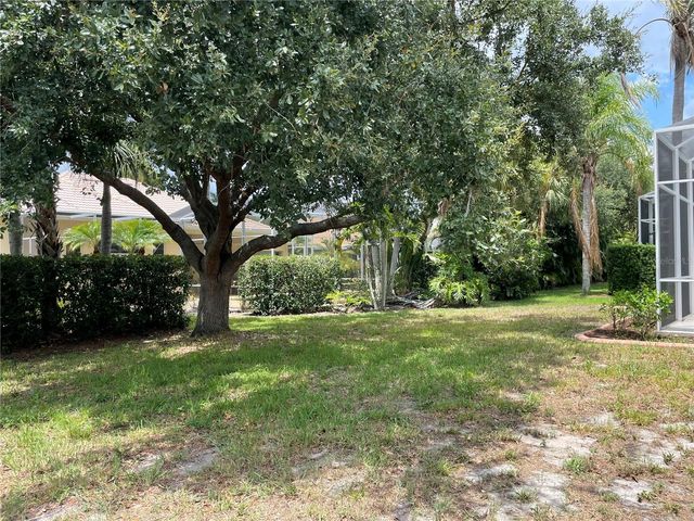 6119 PALOMINO CIRCLE, Bradenton, FL 34201