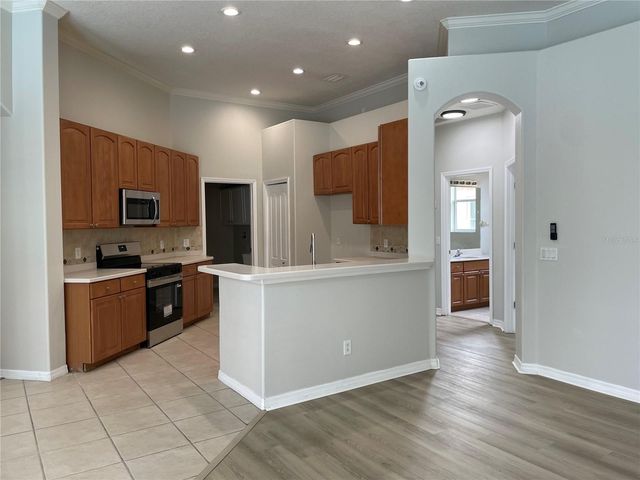 6119 PALOMINO CIRCLE, Bradenton, FL 34201