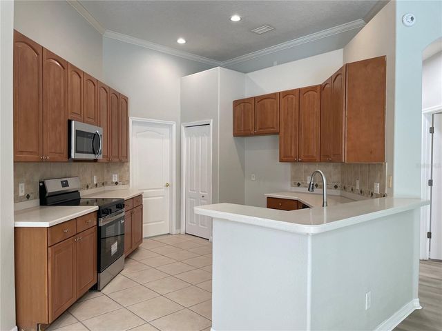 6119 PALOMINO CIRCLE, Bradenton, FL 34201